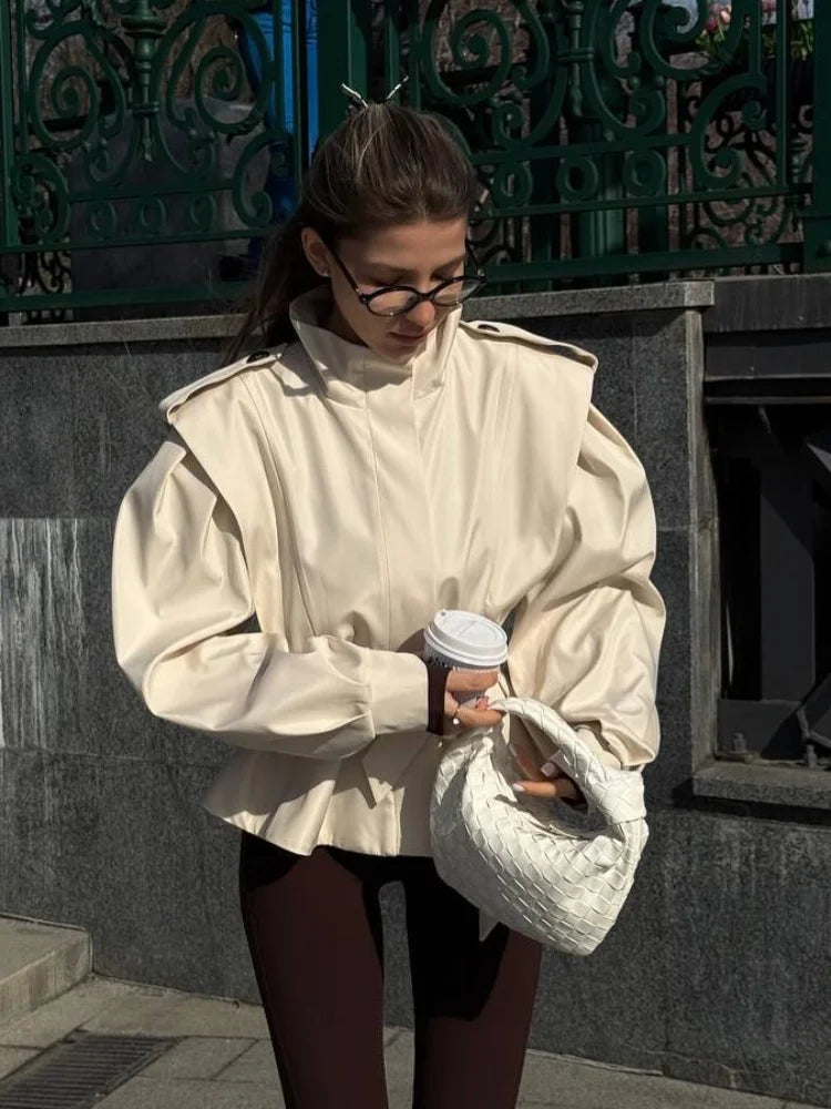 Trench court marron femme